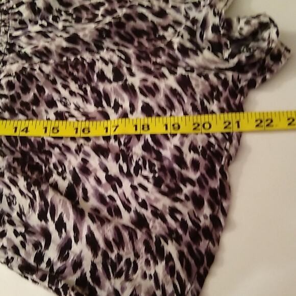 Fcny Women's Size Small animal print romper - Picture 7 of 9
